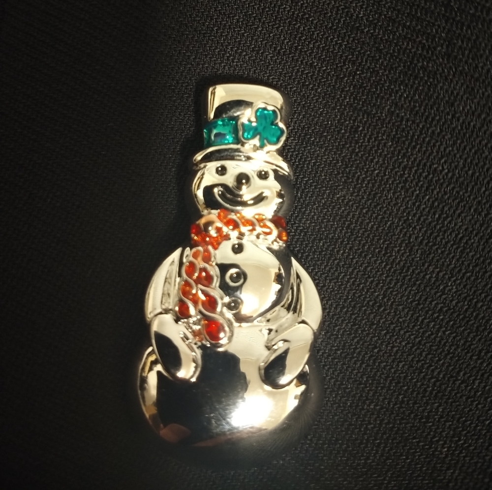 Rhodium Plated Irish Snowman Brooch